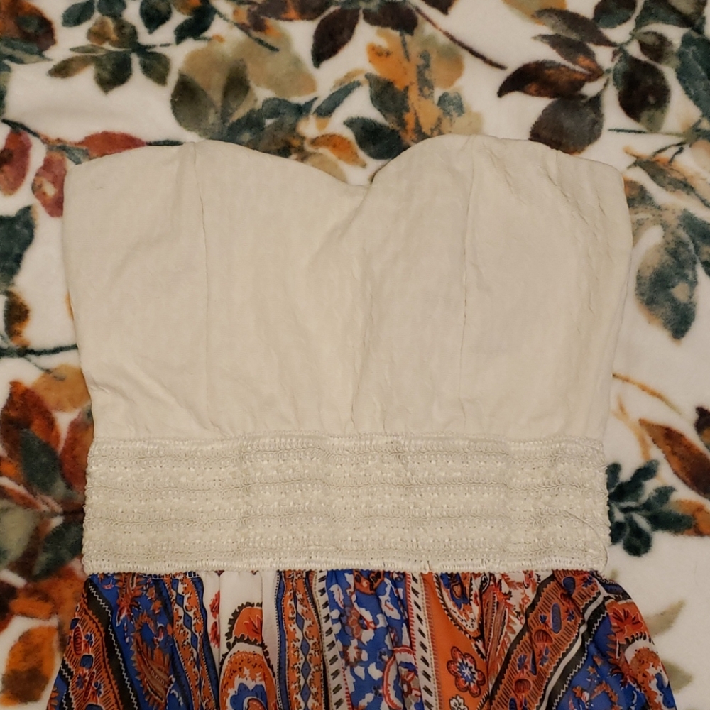 Dress - Picture 2 of 2